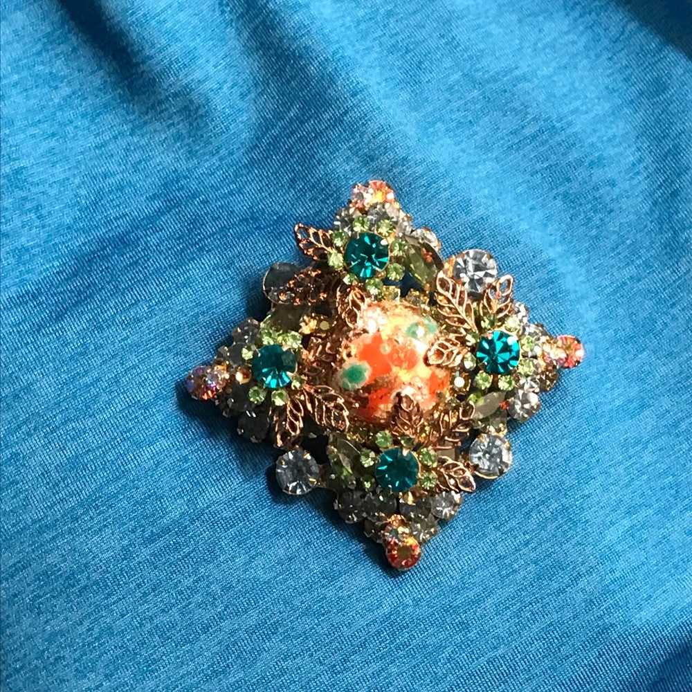 Rhinestone Brooch/Pendant